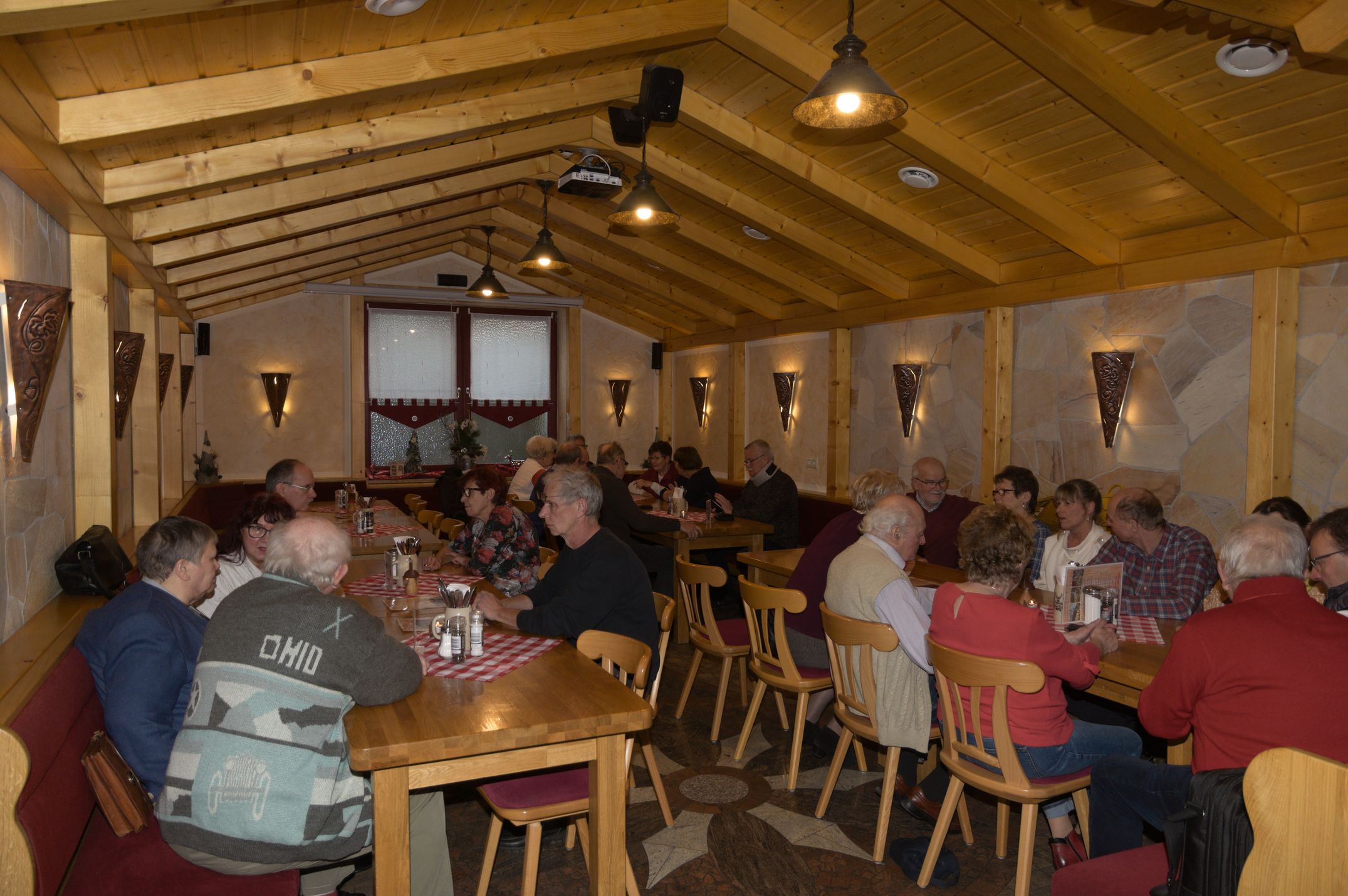 Weihnachtsfeier-01